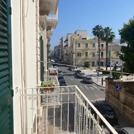 Bermuda Apartman Monopoli